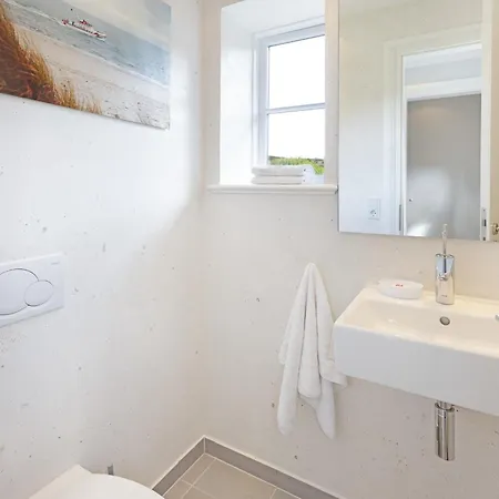 Holiday home Newport *