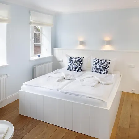 Holiday home Newport